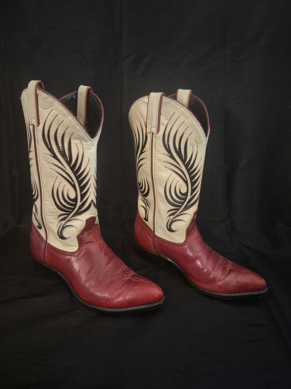 Code West Flame/Feather Design Red And Cream Leather Cowboy Boots